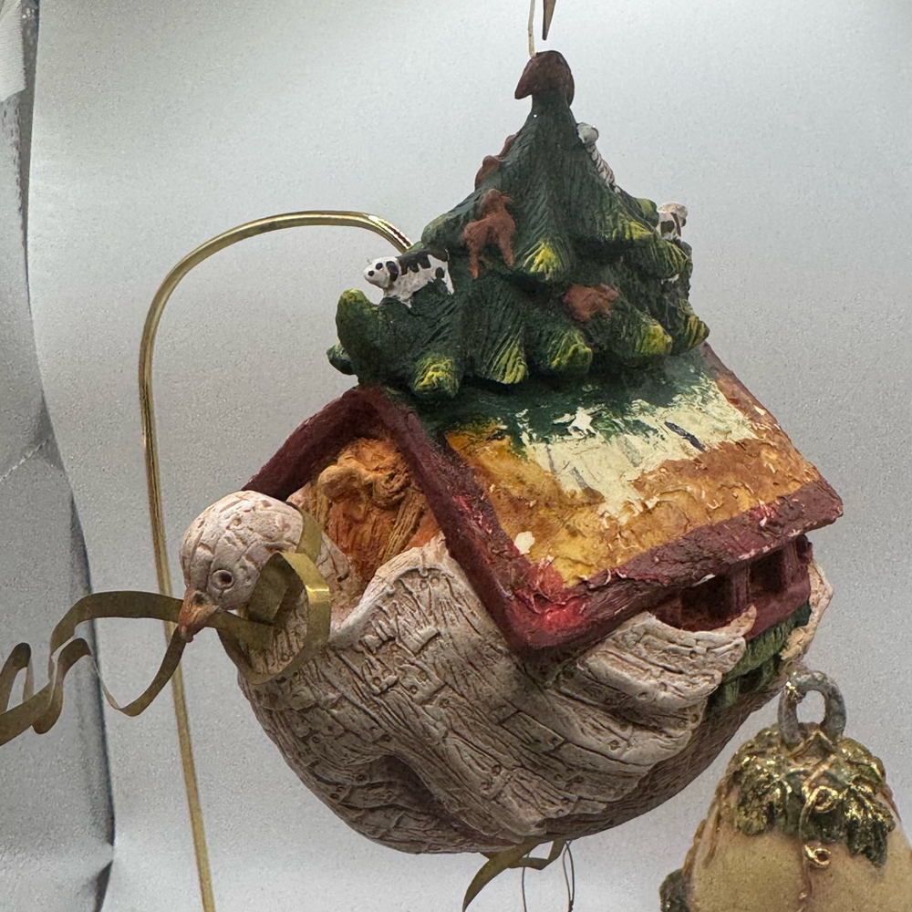 Set of 3 Vintage Noah’s Ark Sheep Christmas Ornaments Multi-color - Picture 3 of 4